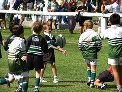 Entrenamiento de rugby para niños